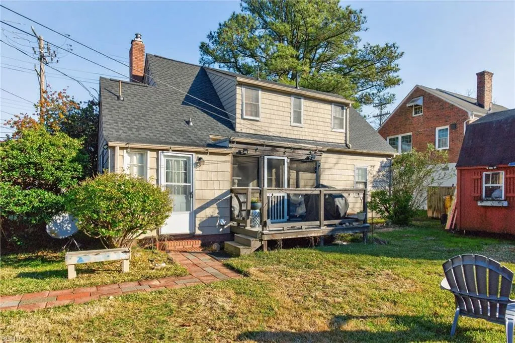 Norfolk, Virginia 23508, United States, 4 Bedrooms Bedrooms, ,2 BathroomsBathrooms,Residential,Pending,250898