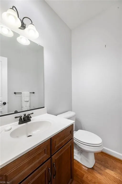 Virginia Beach, Virginia 23456, United States, 4 Bedrooms Bedrooms, ,4 BathroomsBathrooms,Residential,Active,82524