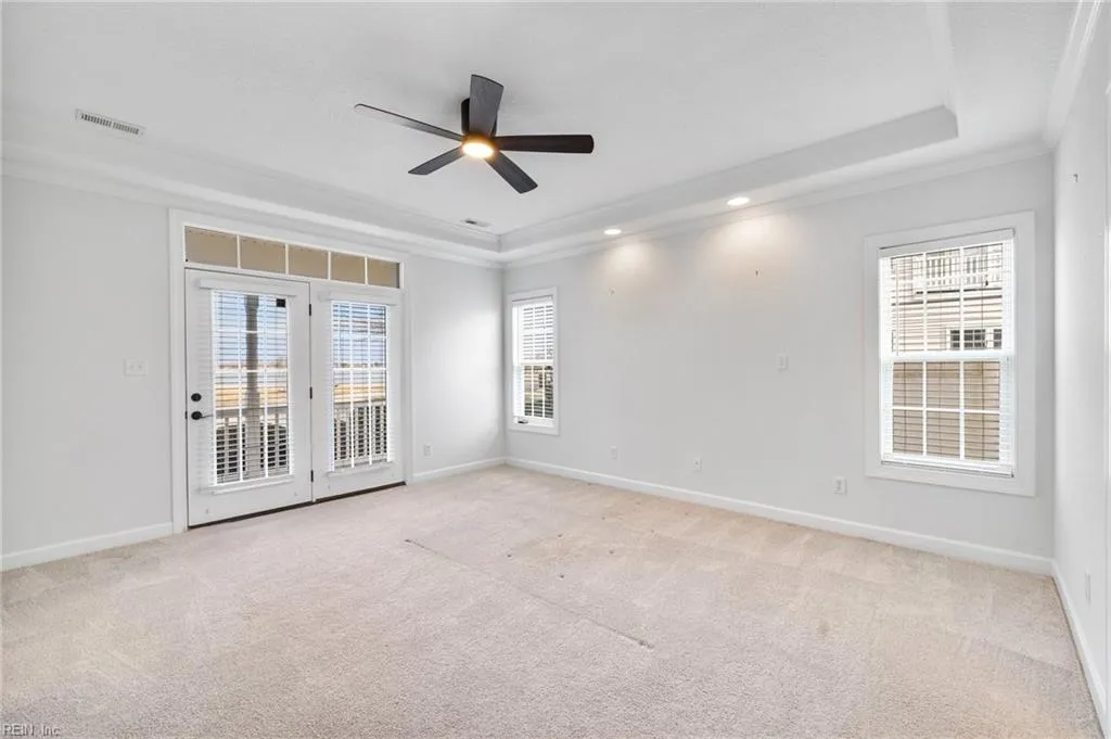 Virginia Beach, Virginia 23456, United States, 4 Bedrooms Bedrooms, ,4 BathroomsBathrooms,Residential,Active,82524