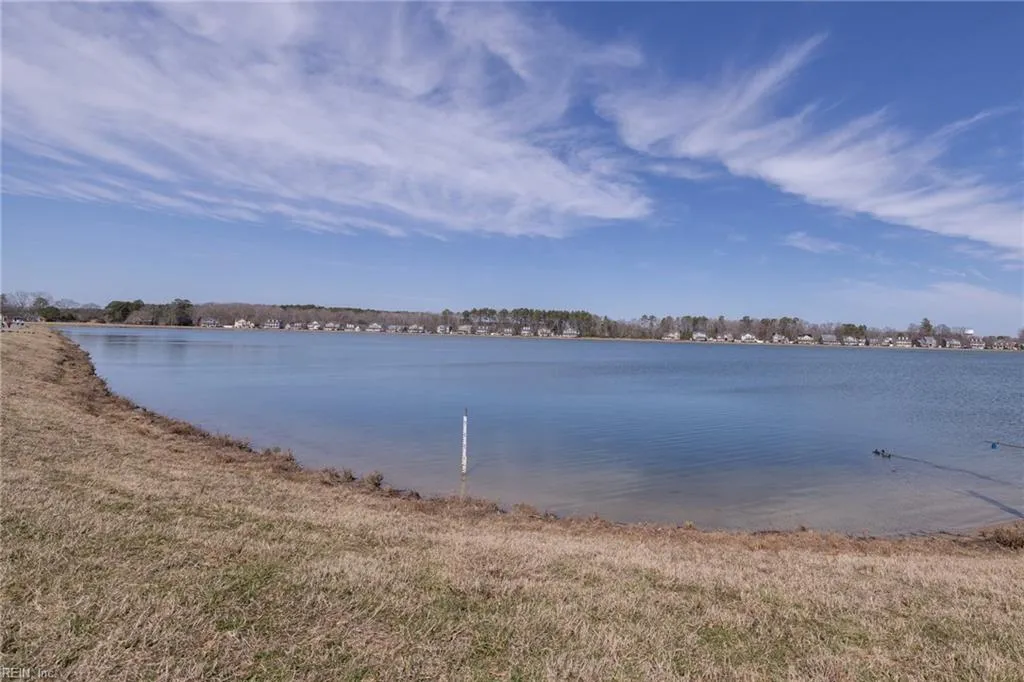 Virginia Beach, Virginia 23456, United States, 4 Bedrooms Bedrooms, ,4 BathroomsBathrooms,Residential,Active,82524