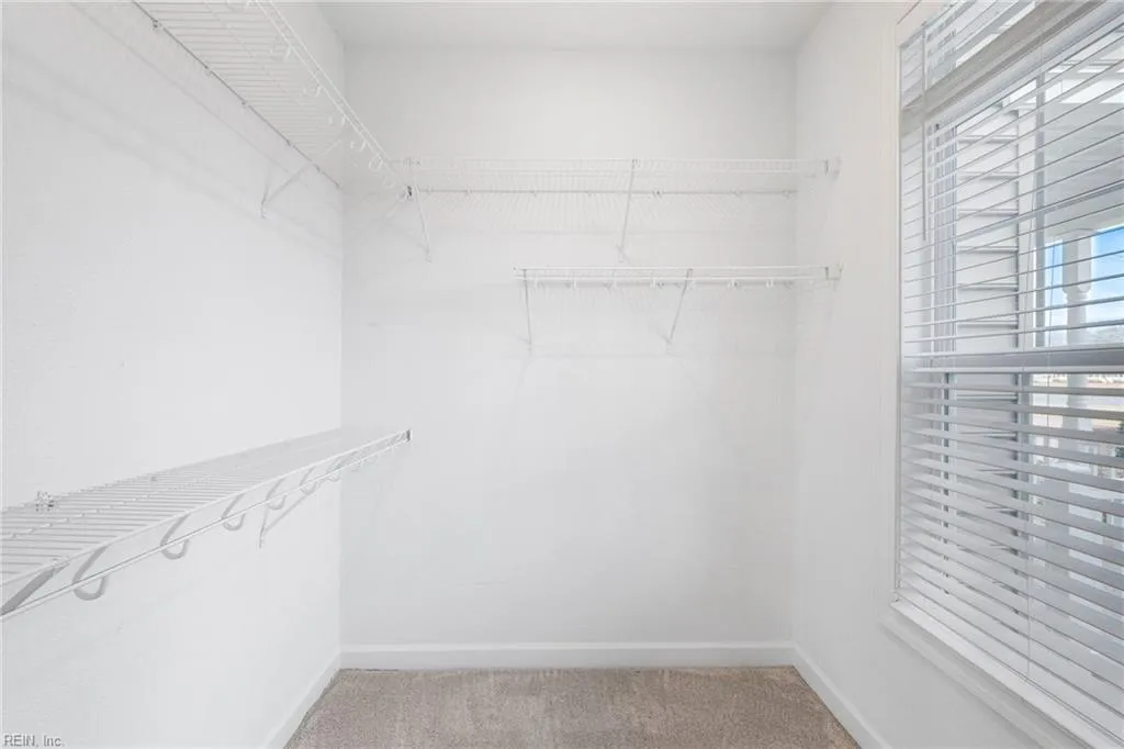 Virginia Beach, Virginia 23456, United States, 4 Bedrooms Bedrooms, ,4 BathroomsBathrooms,Residential,Active,82524