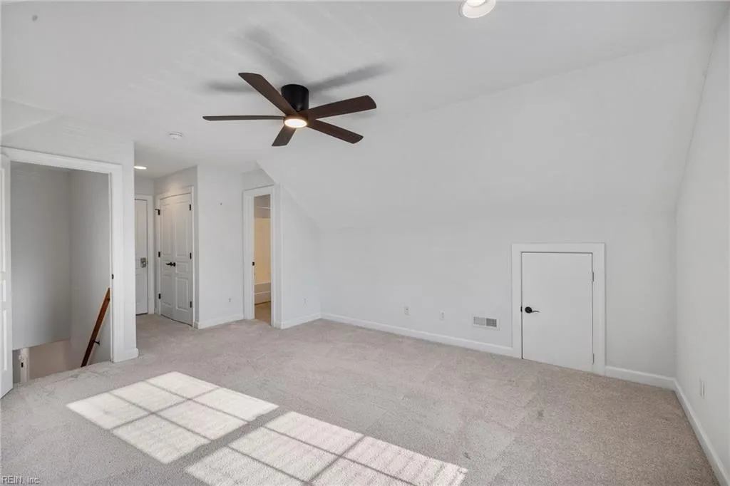 Virginia Beach, Virginia 23456, United States, 4 Bedrooms Bedrooms, ,4 BathroomsBathrooms,Residential,Active,82524