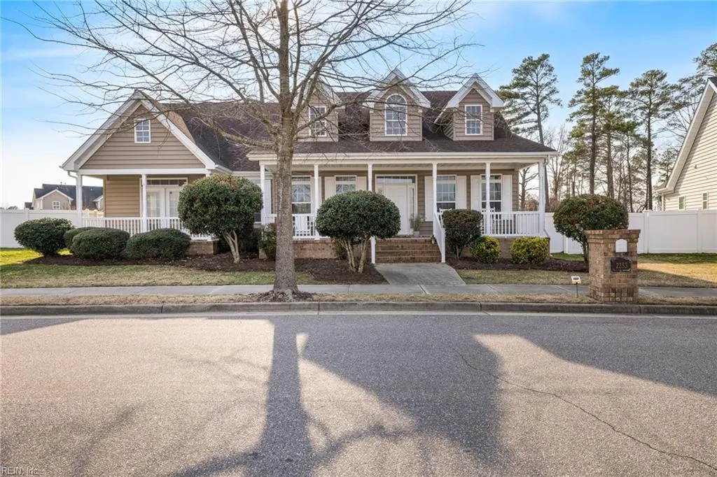 Virginia Beach, Virginia 23456, United States, 4 Bedrooms Bedrooms, ,4 BathroomsBathrooms,Residential,Active,82524