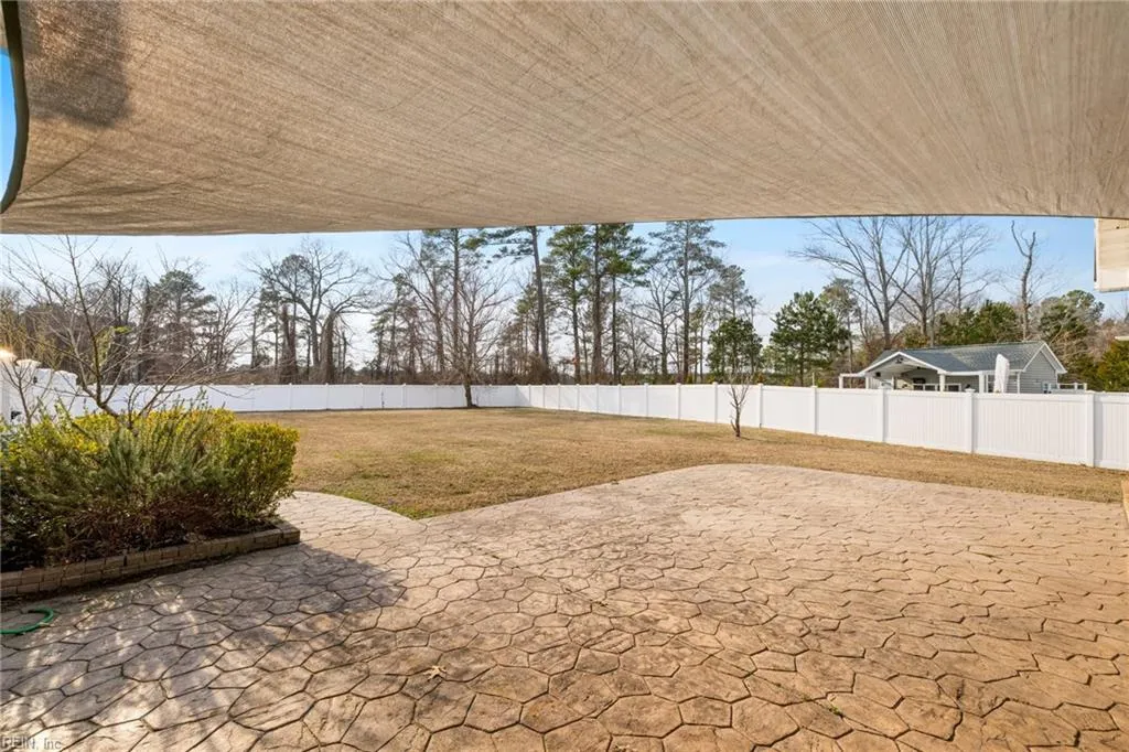 Virginia Beach, Virginia 23456, United States, 4 Bedrooms Bedrooms, ,4 BathroomsBathrooms,Residential,Active,82524