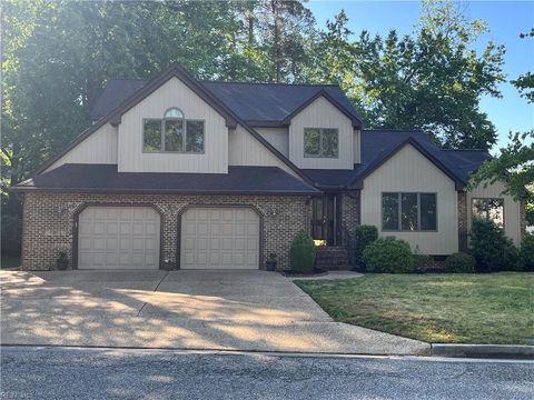 Photo of 202 Chelmsford Way, Newport News, VA 23606 (MLS # 10633735)