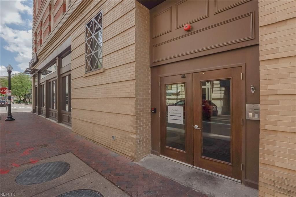 Photo of 241 Granby Street #40, Norfolk, VA 23510 (MLS # 10612301)