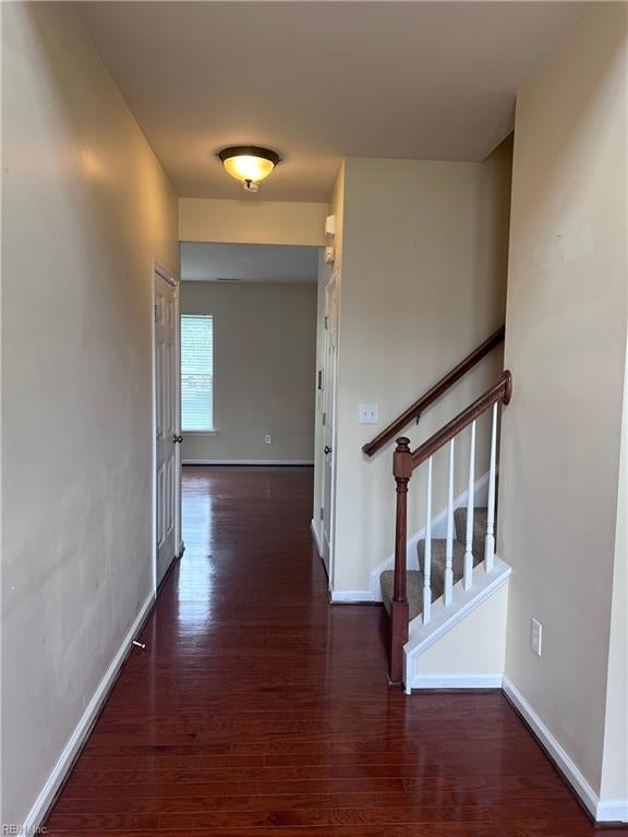 Photo of 13 Hampshire Glen Parkway, Hampton, VA 23669 (MLS # 10647339)