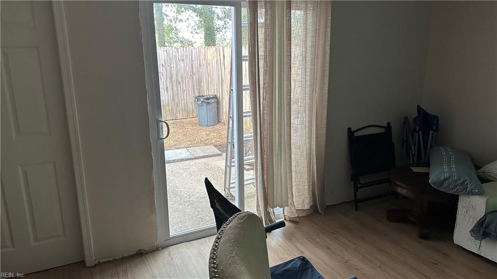 Photo of 6606 Stoney Pt. N Point N, Norfolk, VA 23502 (MLS # 10645906)