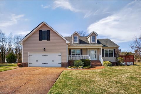 Photo of 8 River Run Court, Hampton, VA 23669 (MLS # 10623545)
