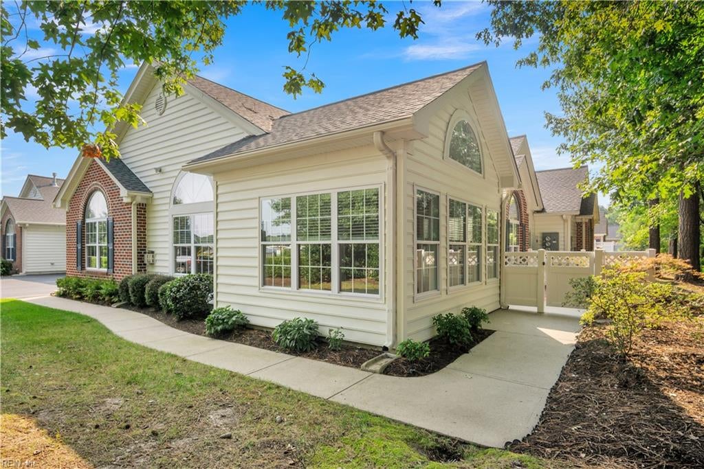 111 Stadium View, Yorktown, VA, 23690