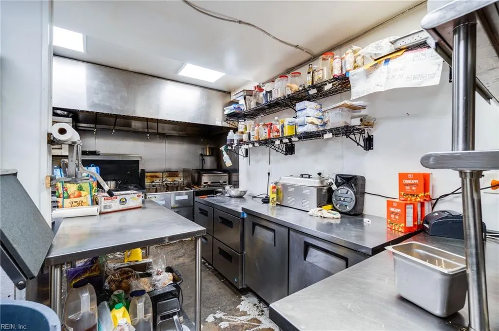 Norfolk, Virginia 23510, United States, ,Commercial,Active,55822