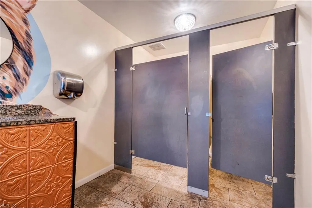 Norfolk, Virginia 23510, United States, ,Commercial,Active,55822