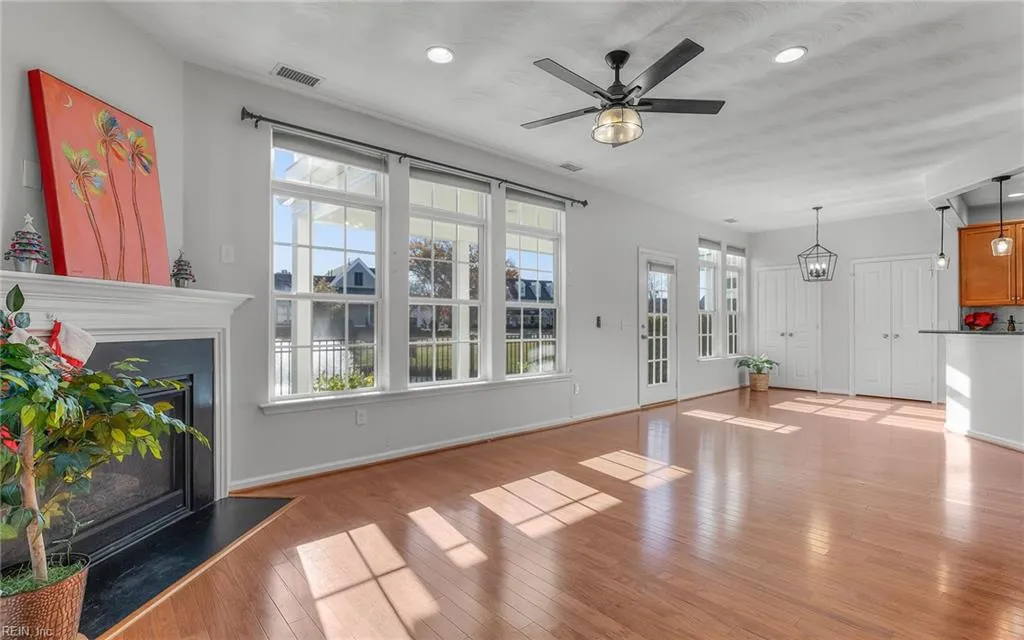 Virginia Beach, Virginia 23455, United States, 5 Bedrooms Bedrooms, ,3 BathroomsBathrooms,Residential,Active,248468