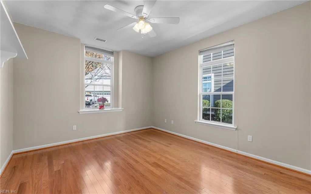 Virginia Beach, Virginia 23455, United States, 5 Bedrooms Bedrooms, ,3 BathroomsBathrooms,Residential,Active,248468