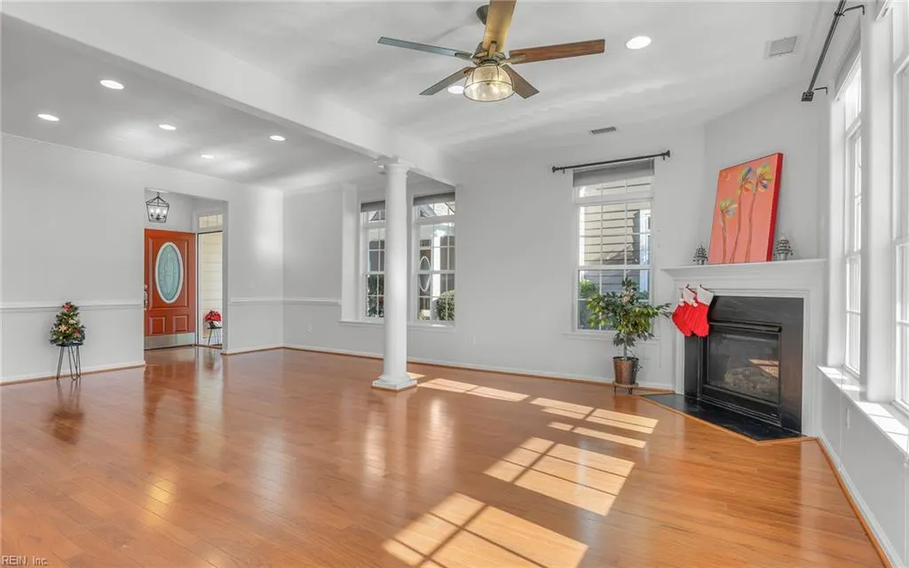 Virginia Beach, Virginia 23455, United States, 5 Bedrooms Bedrooms, ,3 BathroomsBathrooms,Residential,Active,248468