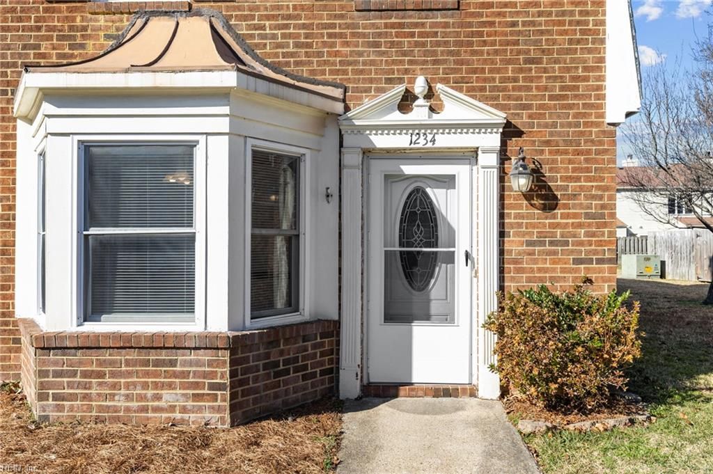 Photo of 1234 Mill Stream Way, Chesapeake, VA 23320 (MLS # 10616642)