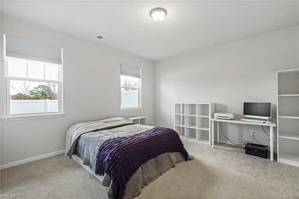 Chesapeake, Virginia 23323, United States, 4 Bedrooms Bedrooms, ,4 BathroomsBathrooms,Residential,Pending,9332