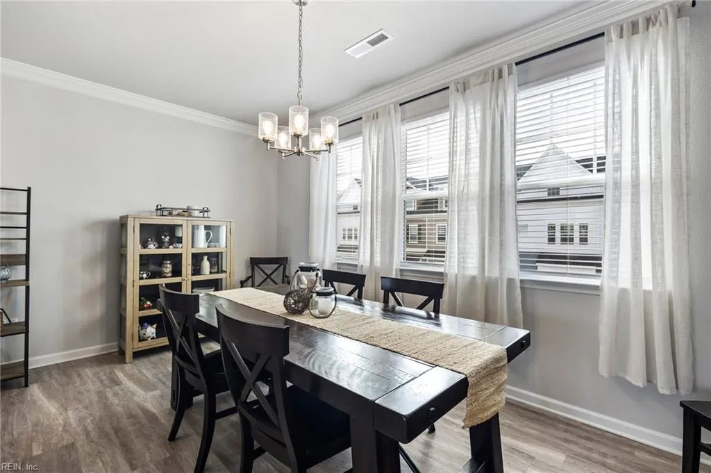 Chesapeake, Virginia 23323, United States, 4 Bedrooms Bedrooms, ,4 BathroomsBathrooms,Residential,Pending,9332