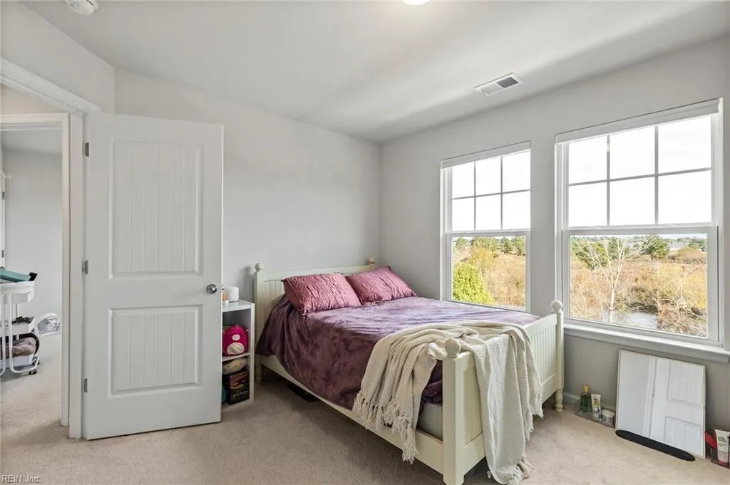 Chesapeake, Virginia 23323, United States, 4 Bedrooms Bedrooms, ,4 BathroomsBathrooms,Residential,Pending,9332