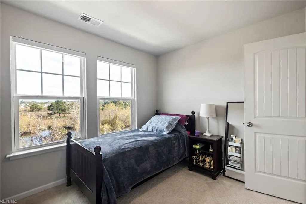 Chesapeake, Virginia 23323, United States, 4 Bedrooms Bedrooms, ,4 BathroomsBathrooms,Residential,Pending,9332