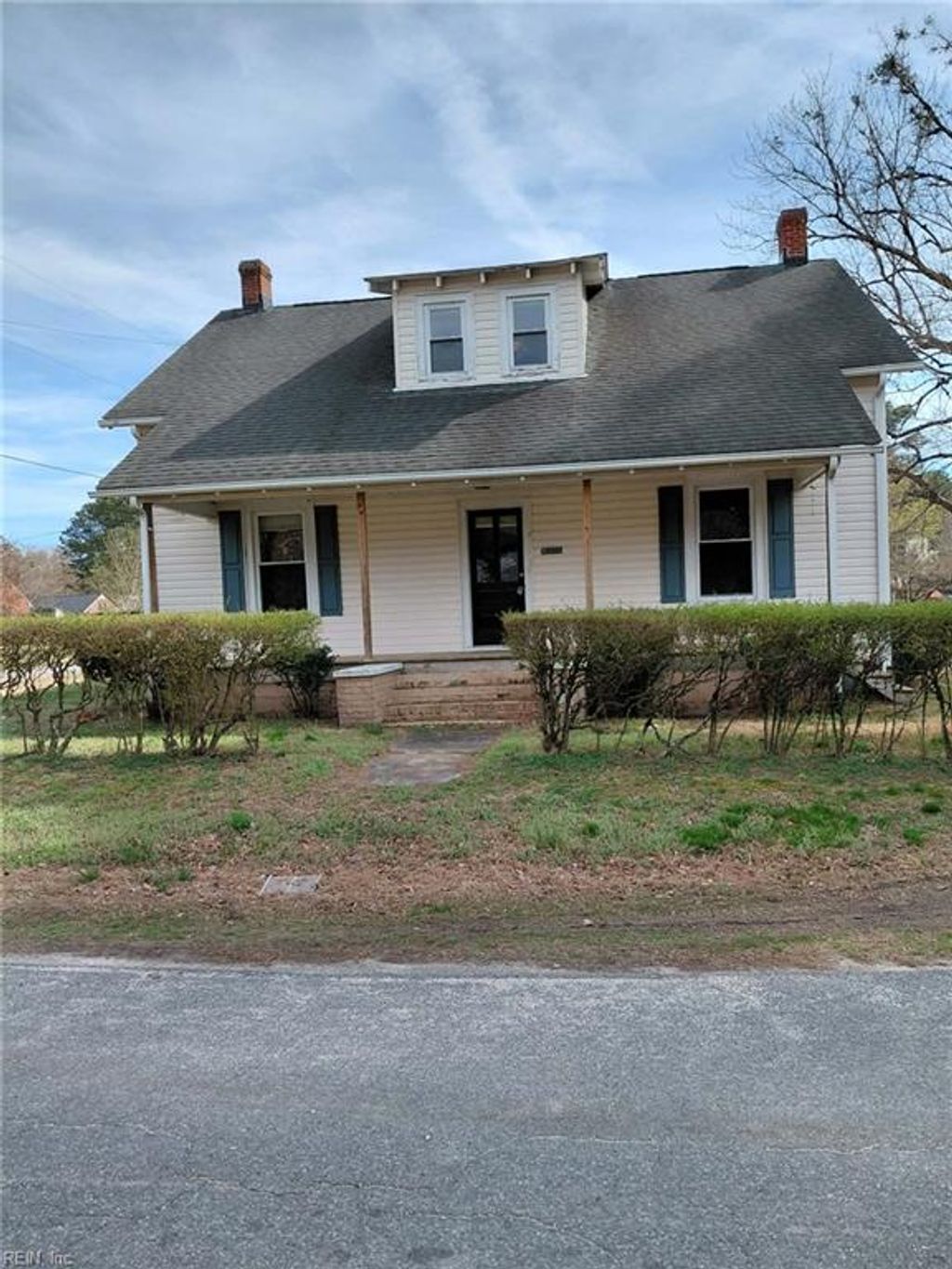 Photo of 18320 Commerce Street, Boykins, VA 23827 (MLS # 10625184)