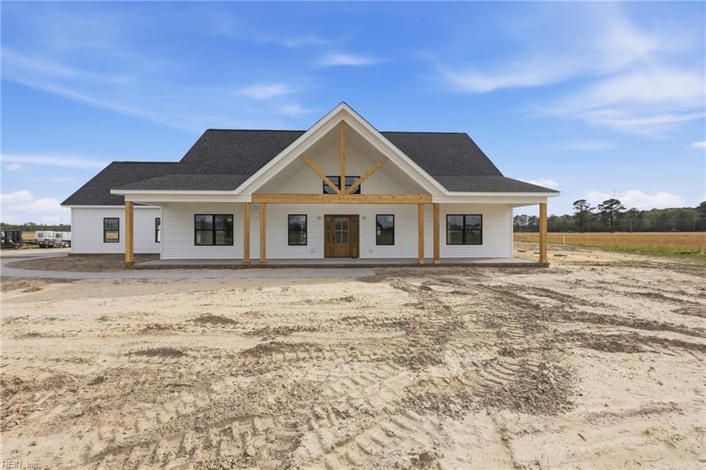 Photo of 14002 Old Suffolk Road, Windsor, VA 23487 (MLS # 10630267)