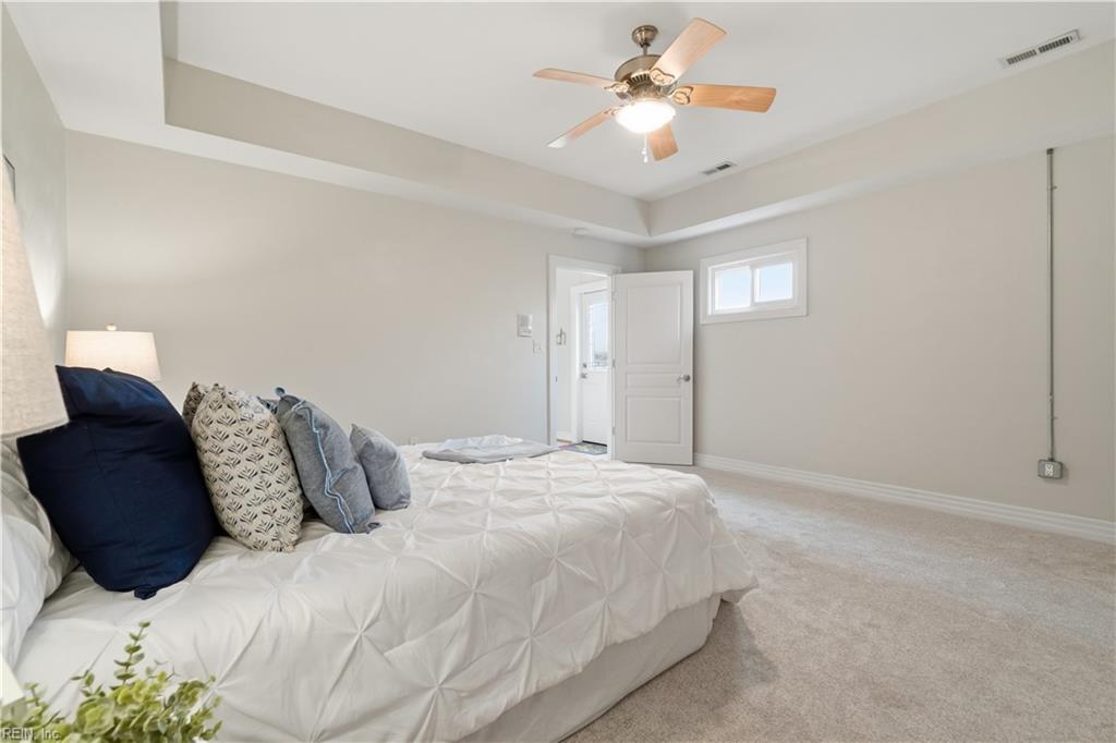 Virginia Beach, Virginia, 23455, United States, 5 Bedrooms Bedrooms, ,4 BathroomsBathrooms,Residential,Active,2035633