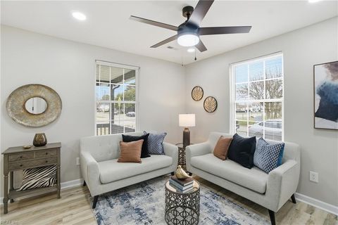 Photo of 1701 Chestnut Avenue, Newport News, VA 23607 (MLS # 10611196)