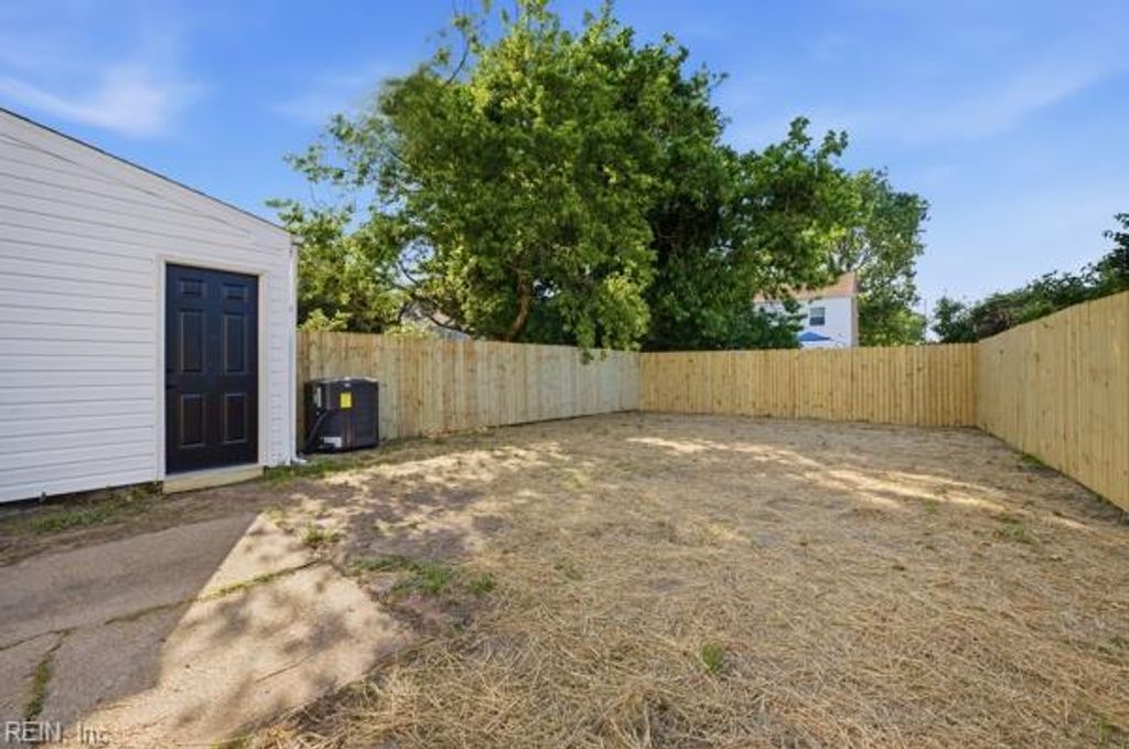 Photo of 5671 Dodington Court, Virginia Beach, VA 23462 (MLS # 10631578)