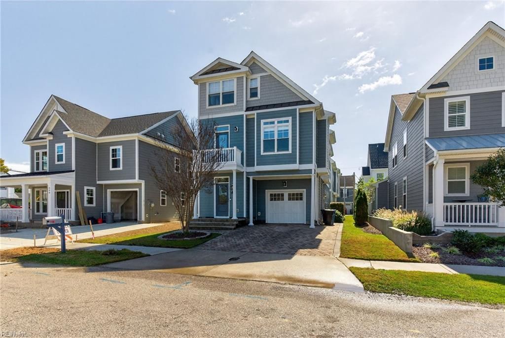 Photo of 502 26th Street, Virginia Beach, VA 23451 (MLS # 10616042)