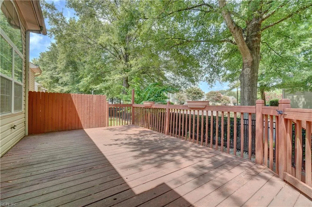 Suffolk, Virginia 23435, United States, 4 Bedrooms Bedrooms, ,3 BathroomsBathrooms,Residential,Active,168641