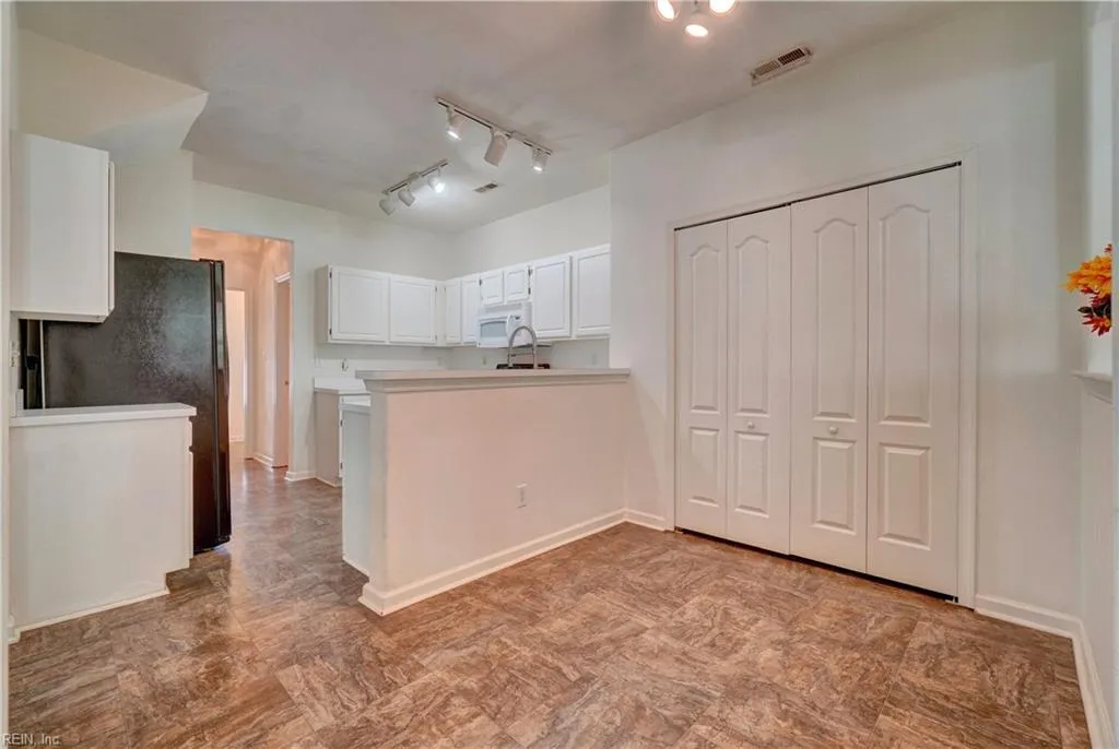 Suffolk, Virginia 23435, United States, 4 Bedrooms Bedrooms, ,3 BathroomsBathrooms,Residential,Active,168641