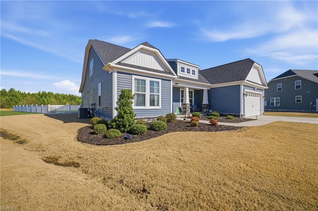 Photo of 136 Gables Place, Moyock, NC 27958 (MLS # 10626119)