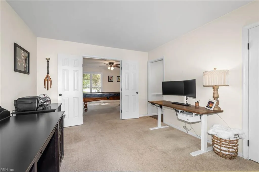 Virginia Beach, Virginia 23455, United States, 5 Bedrooms Bedrooms, ,3 BathroomsBathrooms,Residential,Pending,120522