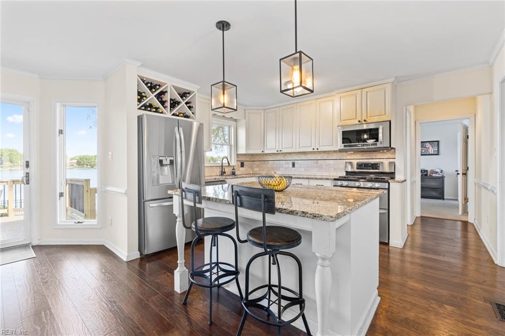 836 Five Forks RD
