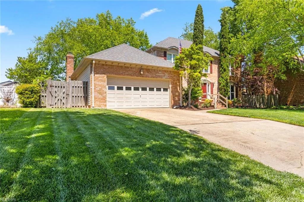 Virginia Beach, Virginia 23455, United States, 5 Bedrooms Bedrooms, ,3 BathroomsBathrooms,Residential,Pending,120522