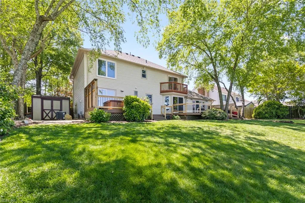 Virginia Beach, Virginia 23455, United States, 5 Bedrooms Bedrooms, ,3 BathroomsBathrooms,Residential,Pending,120522