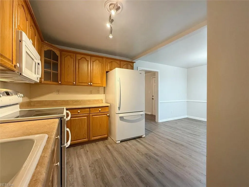 Newport News, Virginia 23605, United States, 3 Bedrooms Bedrooms, ,2 BathroomsBathrooms,Residential,Active,4341