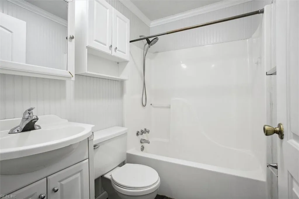 Newport News, Virginia 23605, United States, 3 Bedrooms Bedrooms, ,2 BathroomsBathrooms,Residential,Active,4341