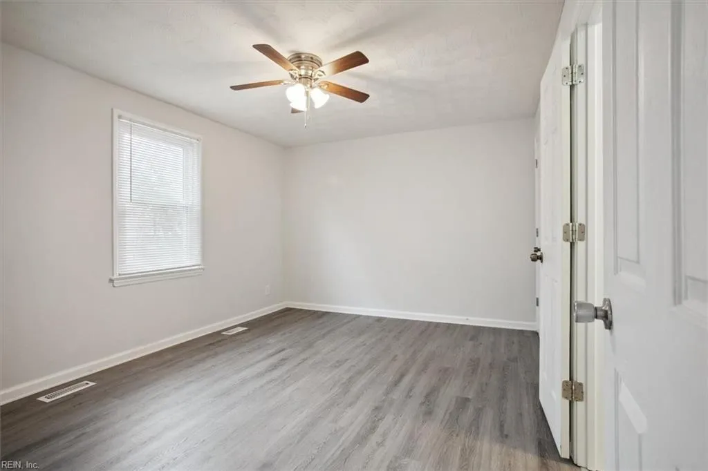 Newport News, Virginia 23605, United States, 3 Bedrooms Bedrooms, ,2 BathroomsBathrooms,Residential,Active,4341