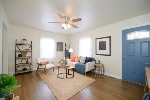 MLS: 10582970