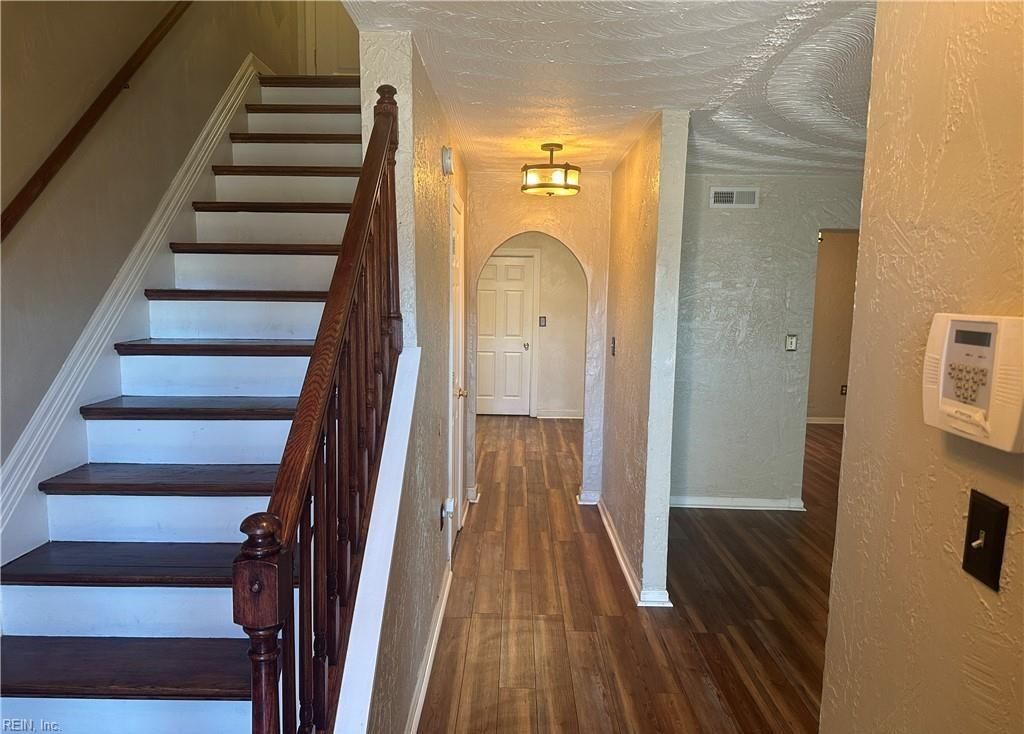 Photo of 1213 Florida Avenue, Portsmouth, VA 23707 (MLS # 10625070)