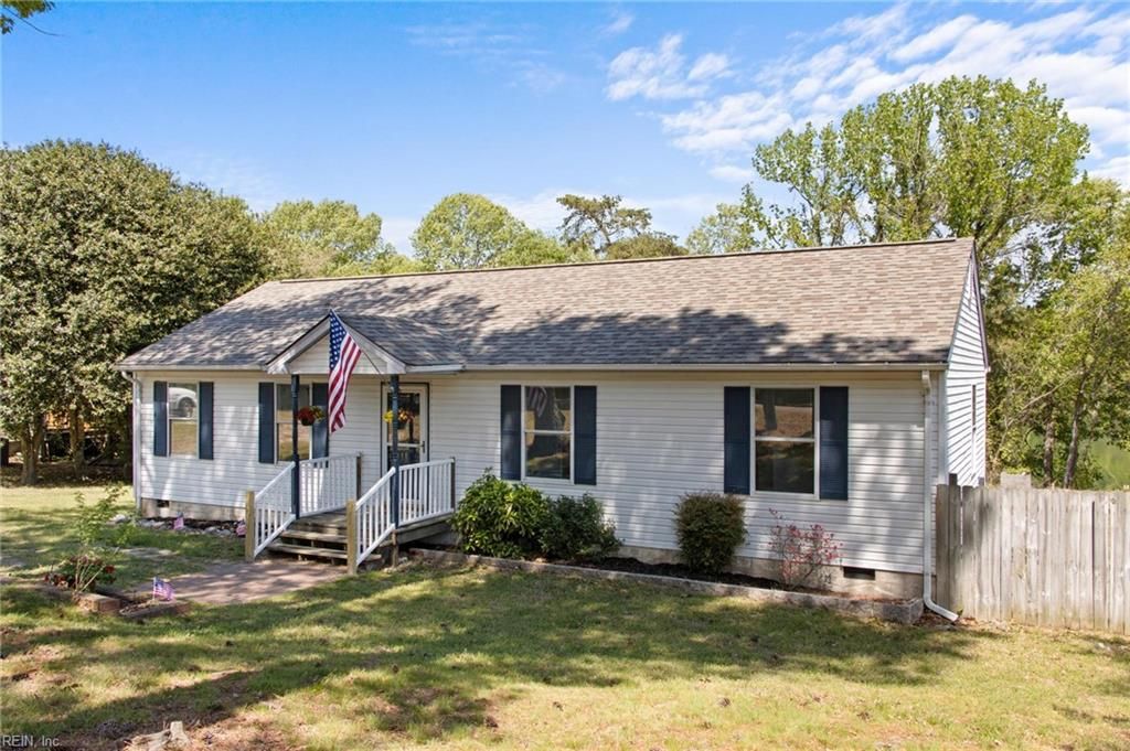 Photo of 7437 Camp Okee Drive, Gloucester, VA 23061 (MLS # 10629807)