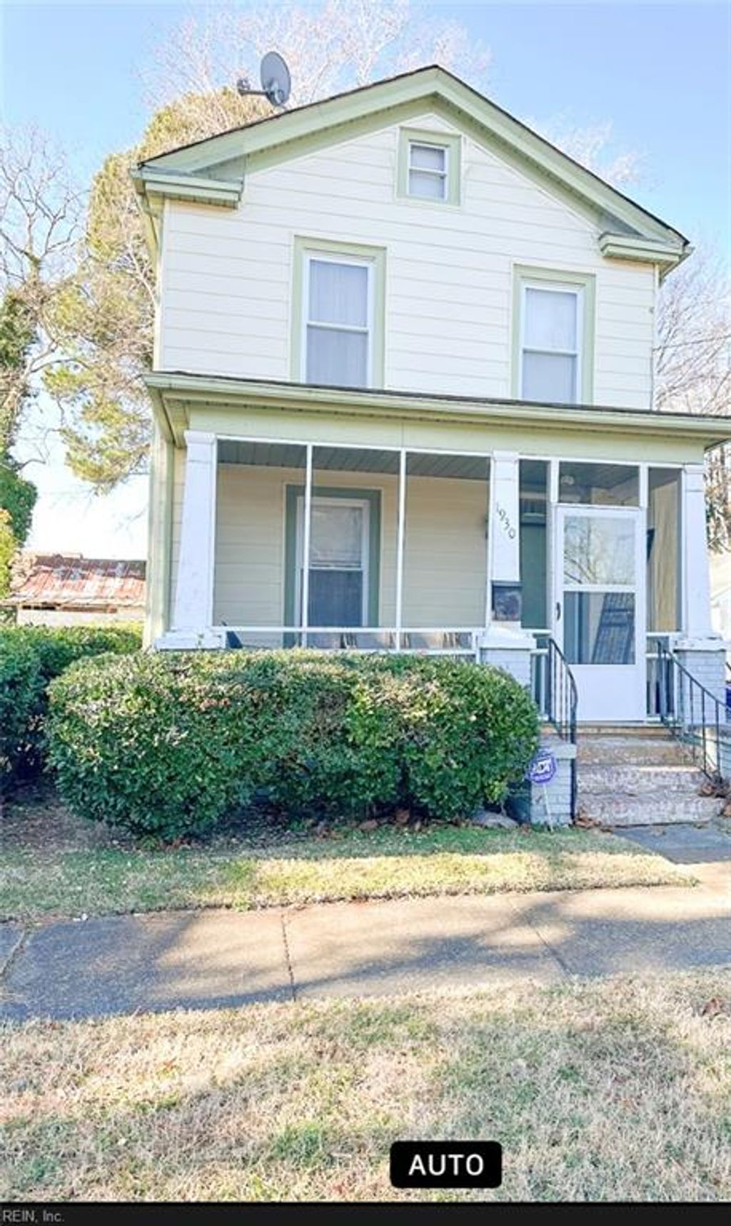 Photo of 1930 Nashville Avenue, Portsmouth, VA 23704 (MLS # 10614636)