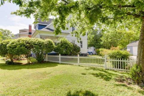 Single Family Residence in Norfolk VA 1517 Degrasse Avenue 33.jpg