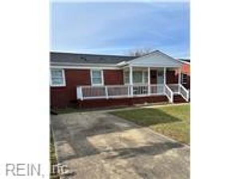 235 N First ST Hampton VA 23664