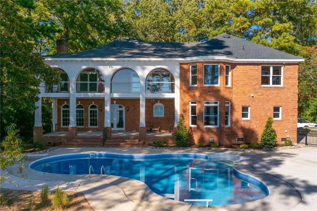 Virginia Beach, Virginia 23454, United States, 7 Bedrooms Bedrooms, ,7 BathroomsBathrooms,Residential,Active,233299