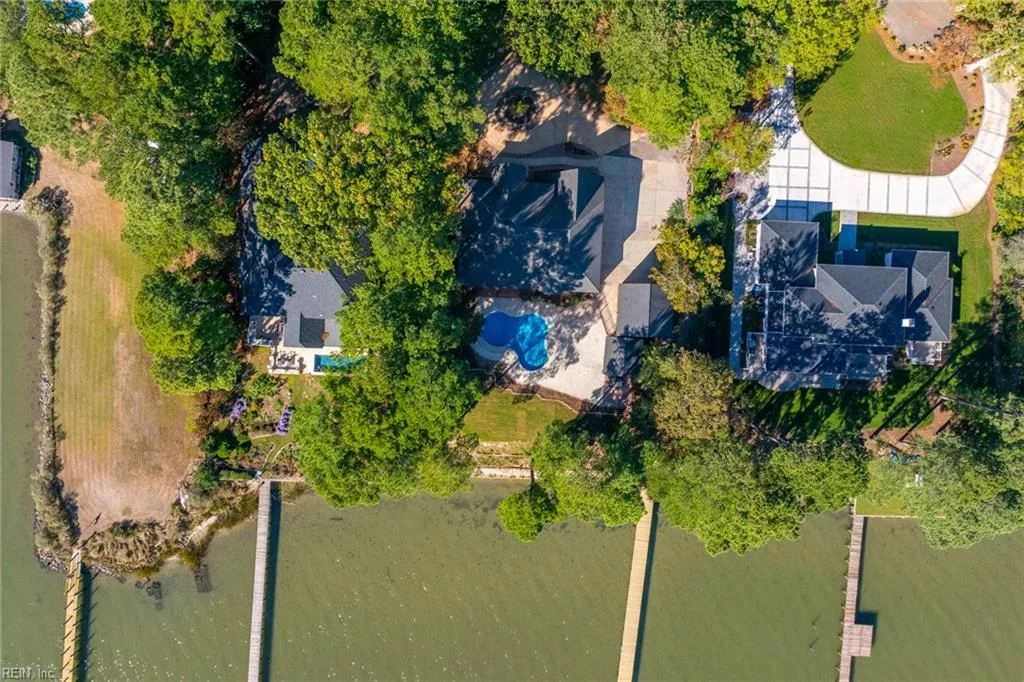 Virginia Beach, Virginia 23454, United States, 7 Bedrooms Bedrooms, ,7 BathroomsBathrooms,Residential,Active,233299