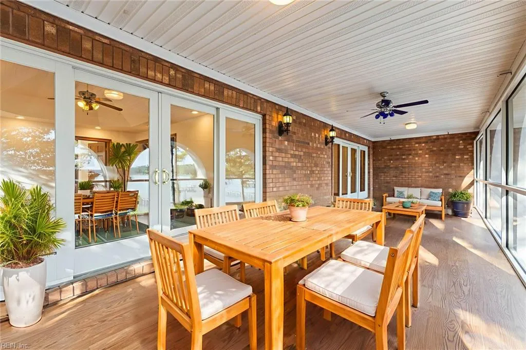 Virginia Beach, Virginia 23454, United States, 7 Bedrooms Bedrooms, ,7 BathroomsBathrooms,Residential,Active,233299