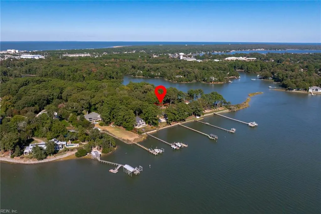 Virginia Beach, Virginia 23454, United States, 7 Bedrooms Bedrooms, ,7 BathroomsBathrooms,Residential,Active,233299